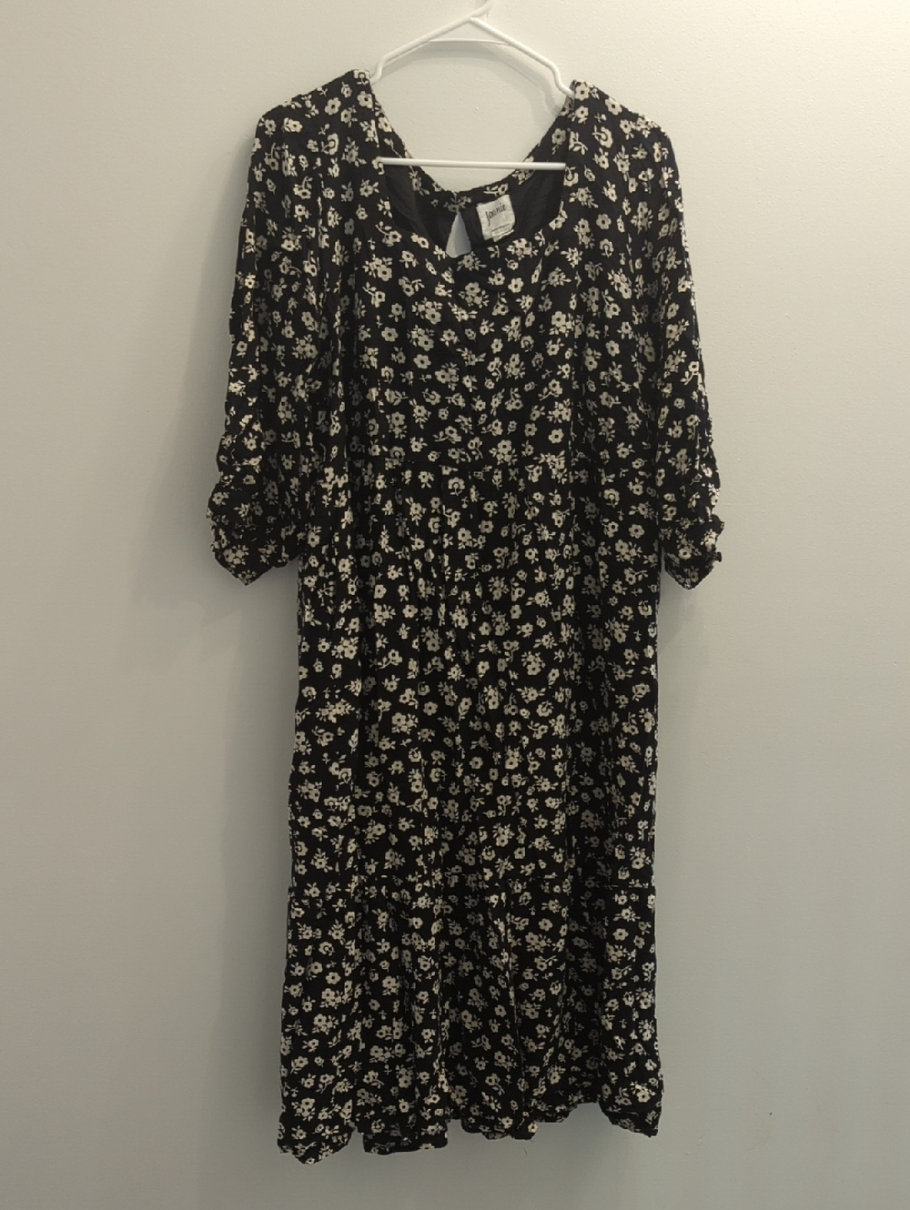 Joanie Black & White Floral Midi Dress (US 18/ UK 22)